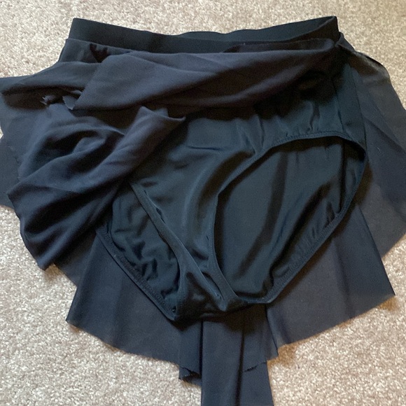 Balera Small adult dance skirt - Picture 2 of 3